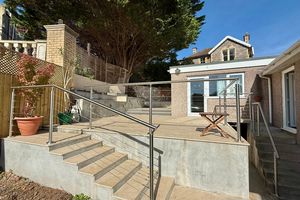 Feature Sun Terrace- click for photo gallery